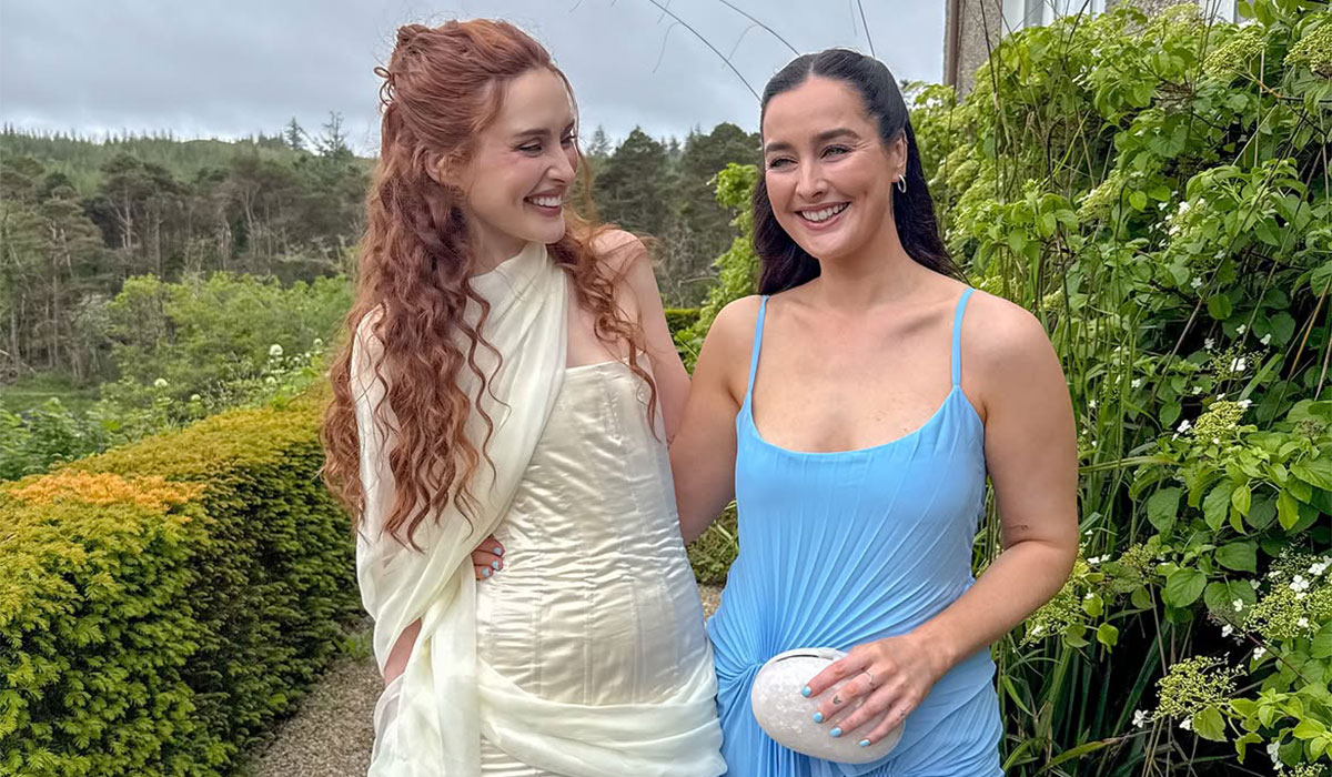 Roz Purcell with her sister Rachel Purcell 1